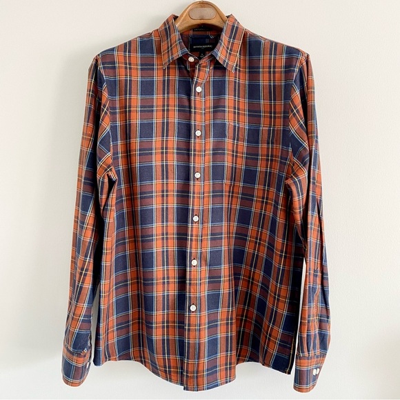 Banana Republic Other - Banana Republic Untucked Fit Plaid Shirt Size Large